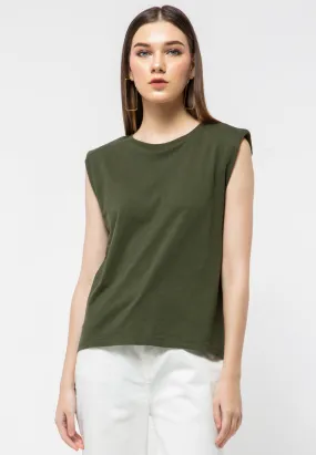 Sleeveless T-shirt