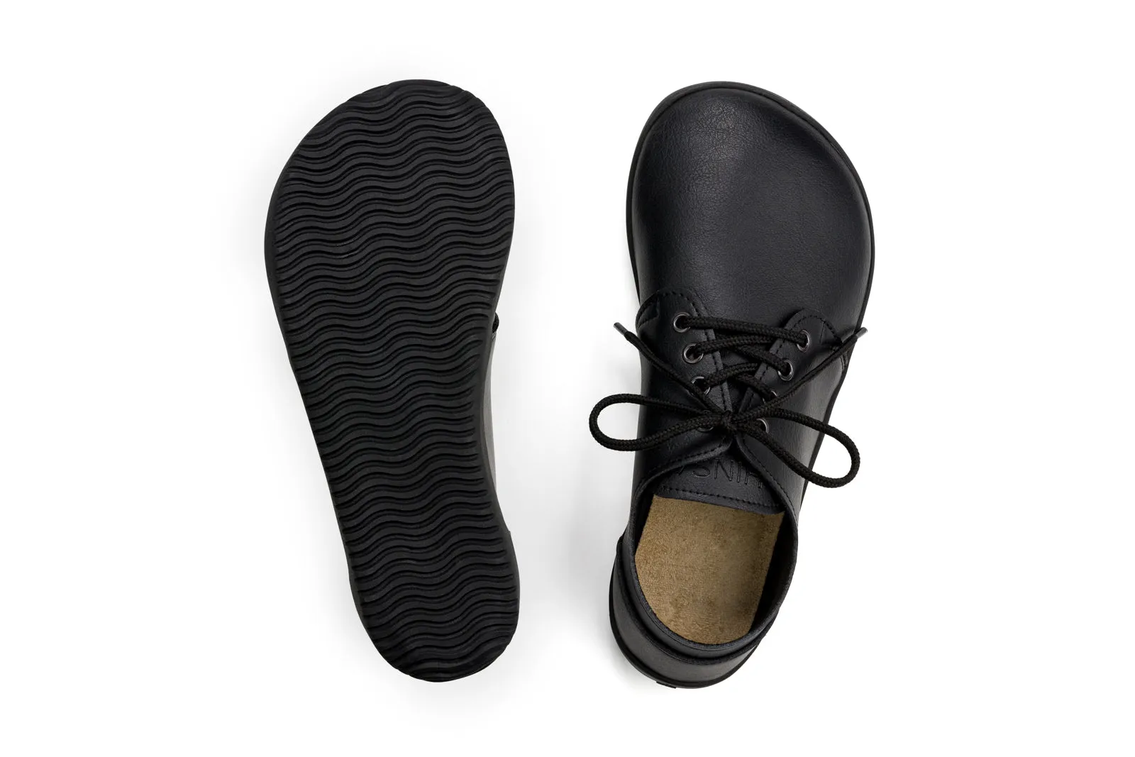 xWide Men’s Extra-Wide Barefoot Shoes - Black